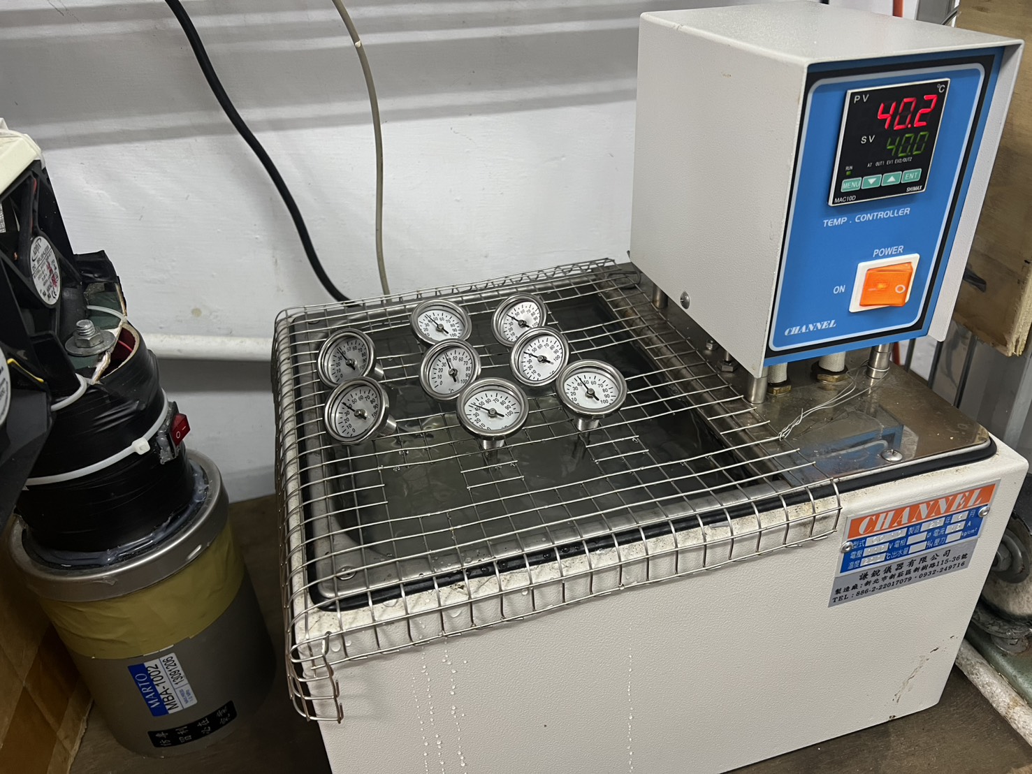 昶特有限公司高科技OEM製造設備 - 護銅機、光阻剝離機、網印機專業製造實力展示